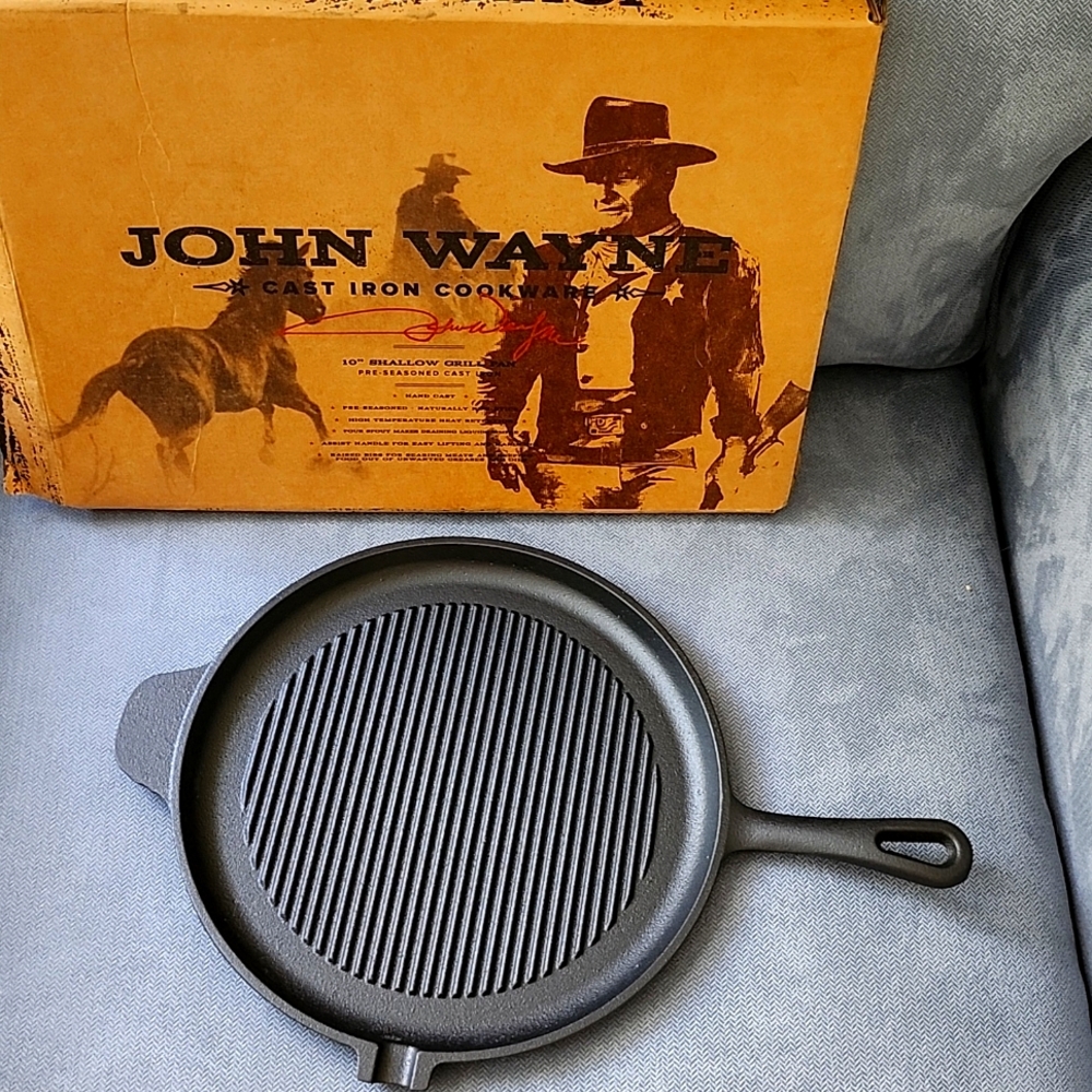 Cast iron grill pan